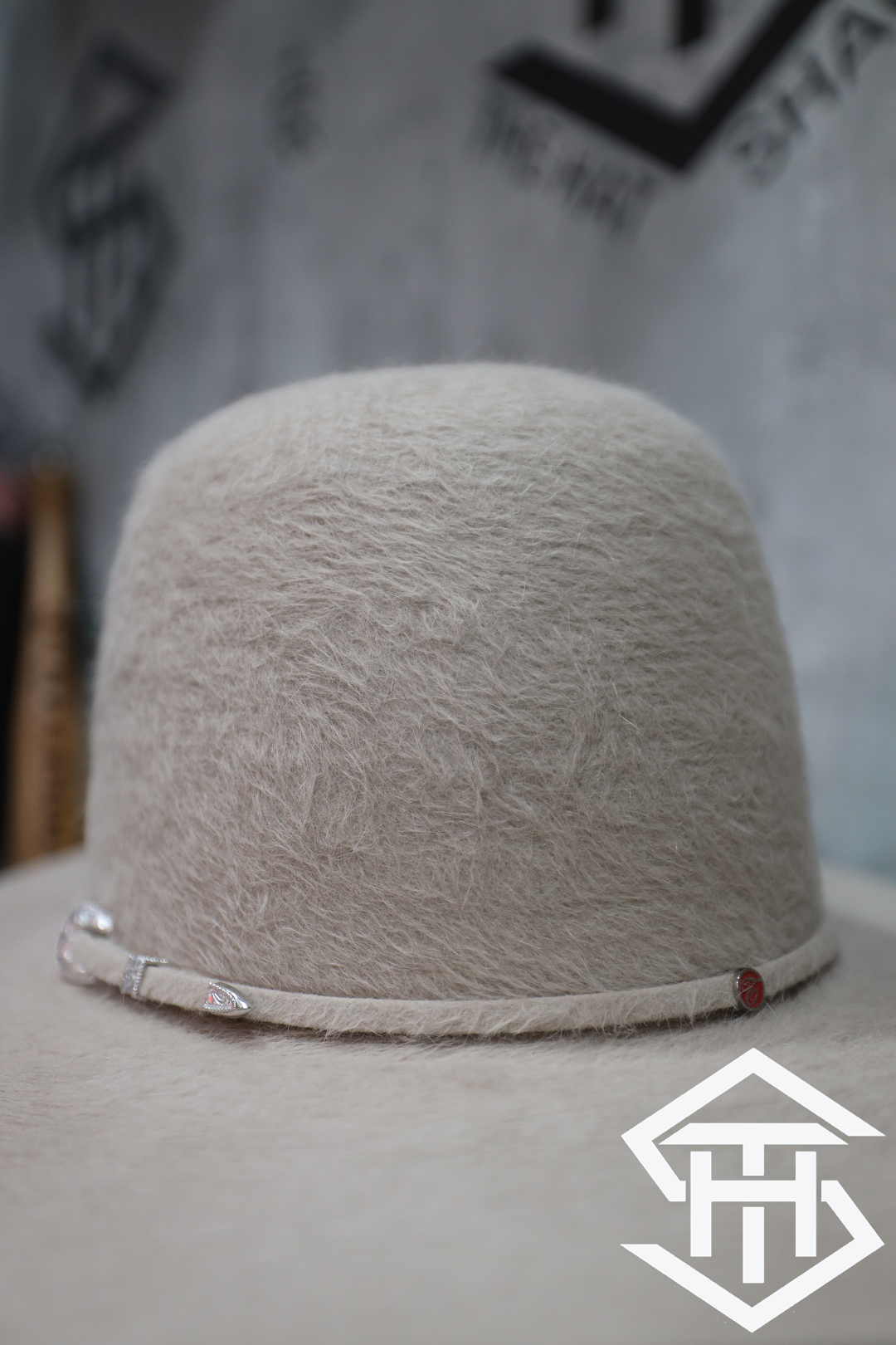 10X "Bone"  Tacchino Hat Co. Grizzly 6in. Regular Crown/ 4in Brim