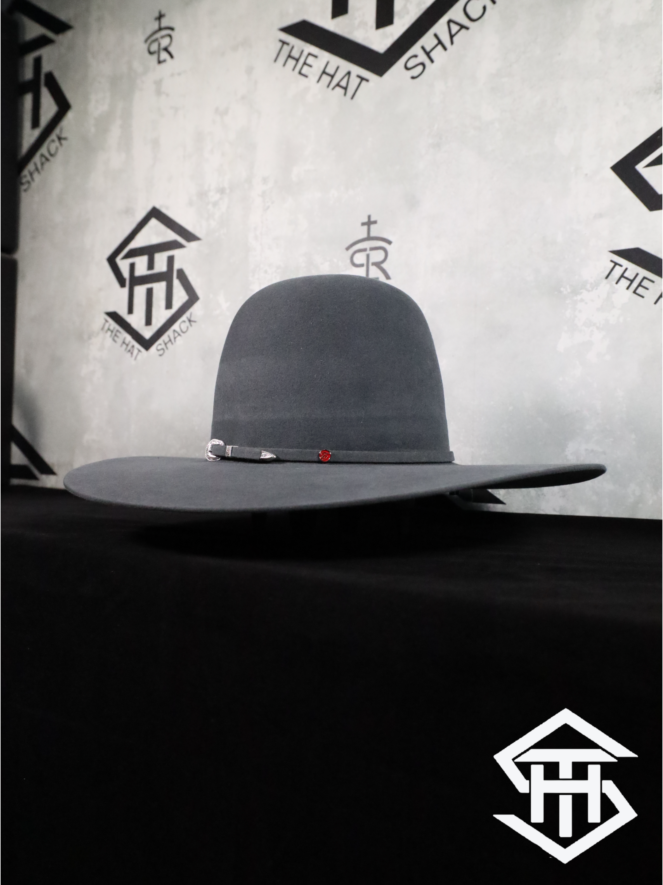10x Tacchino Steel Regular Crown / 4.5in. Brim