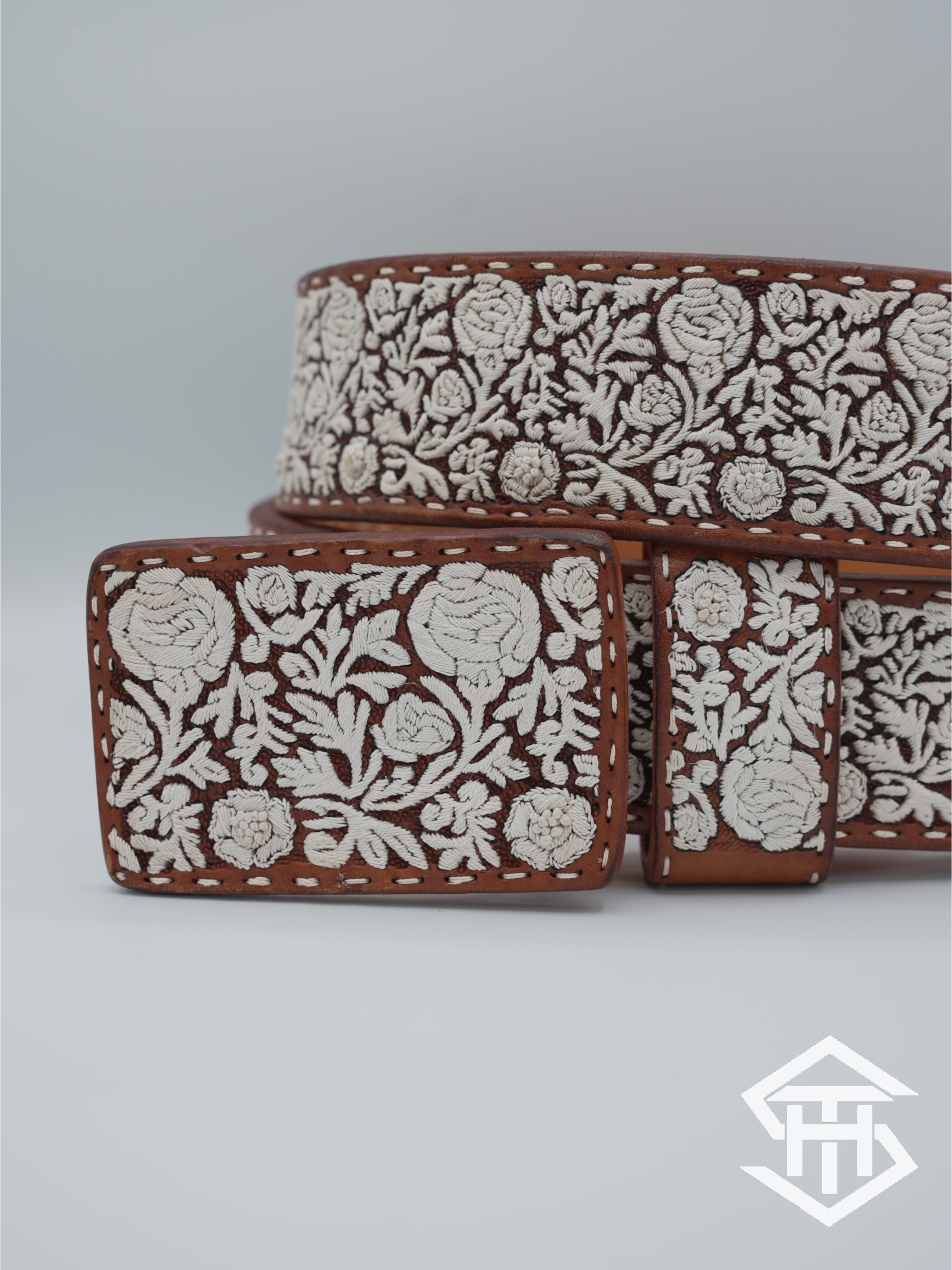 Cintó Piteado Flor 99 (Miel)  2in” Wide