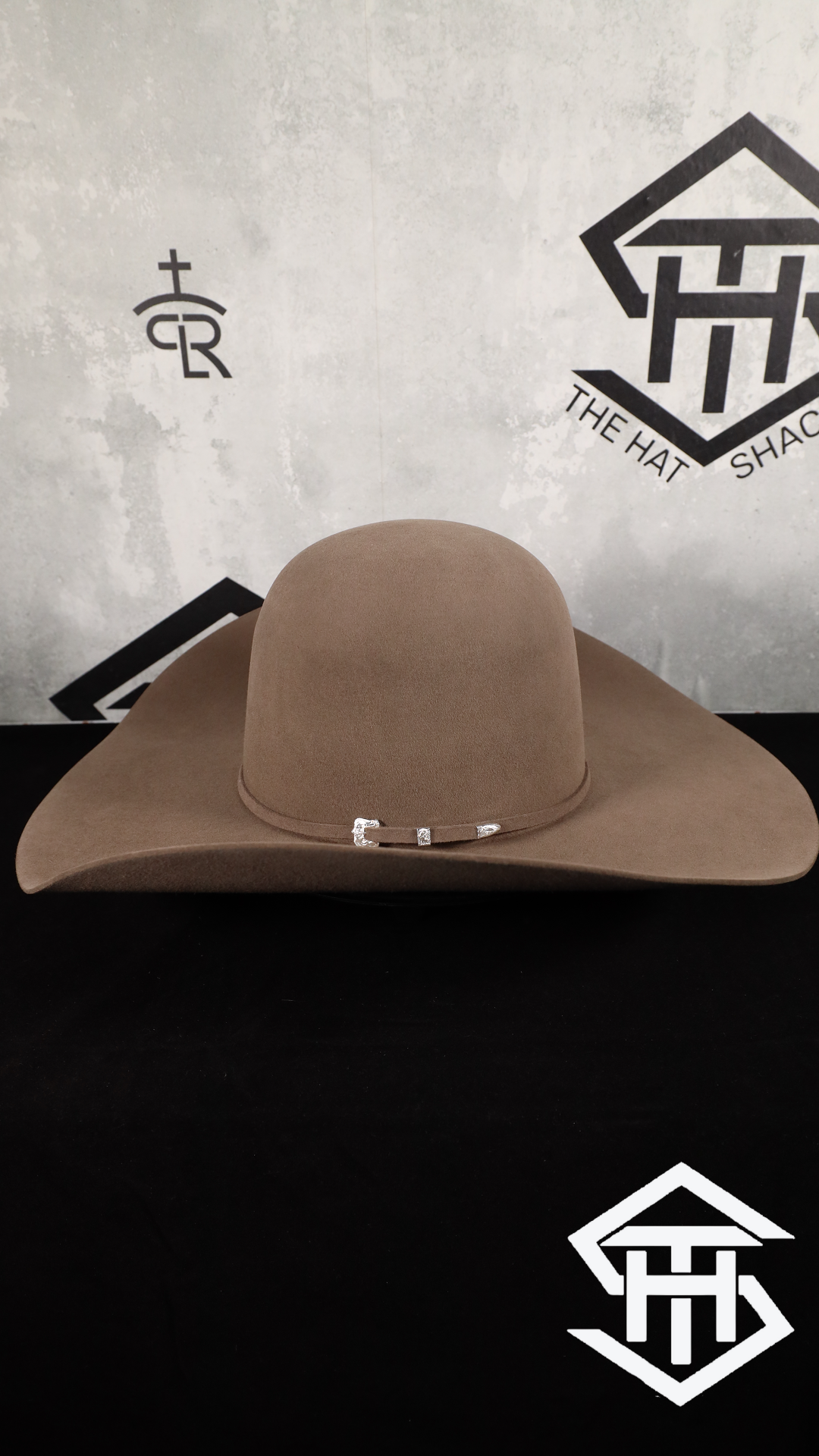 Serratelli 8X " Nut Meg "  6in Crown / 5in Brim