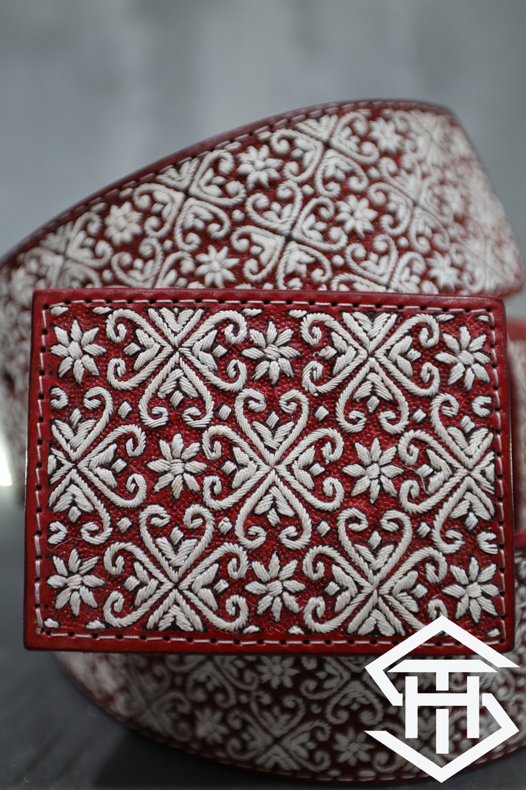 Cinto Piteado " Corazones " Vino / 2.25in. Wide